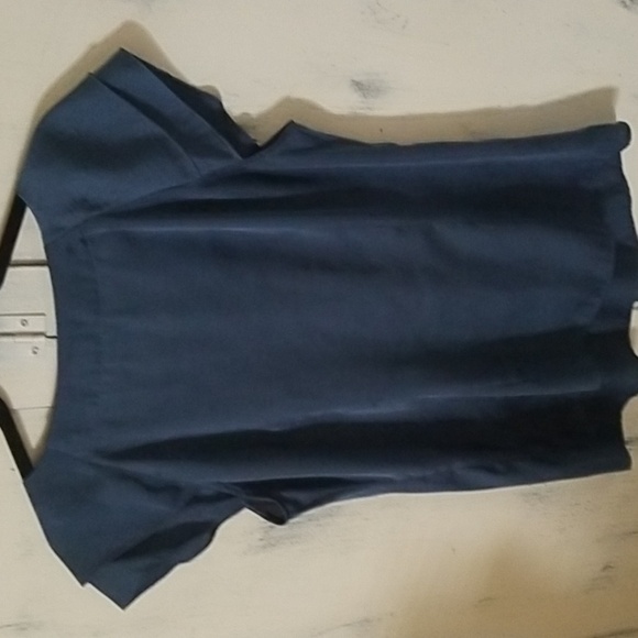 Dress Barn Blue shimmer blouse  size M - Picture 4 of 5